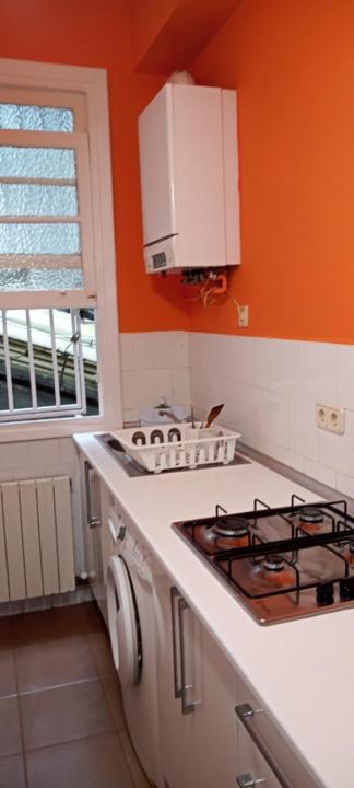 Apartamento Guggenheim Centrico Y Confortable Bilbao Bagian luar foto